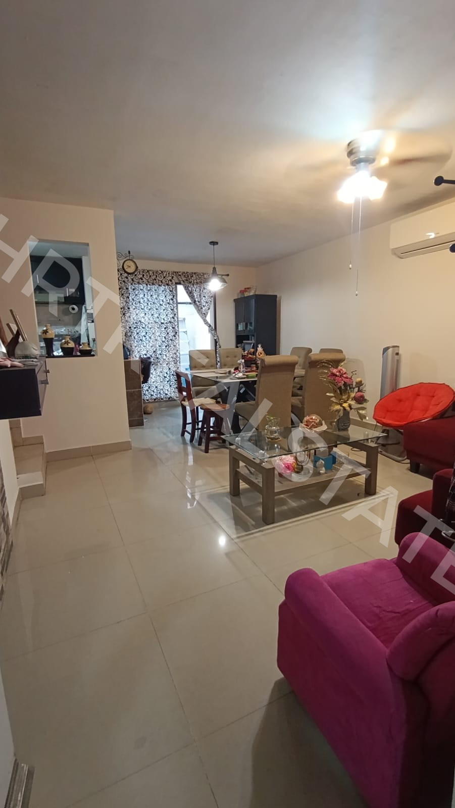 Foto 2 - Propiedad en venta en Jardines de Arboledas 